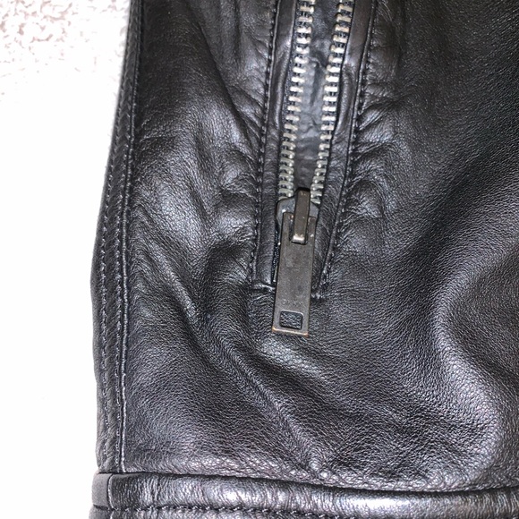 NEW. DKNY Men’s Black Leather Moto Jacket - Picture 3 of 8